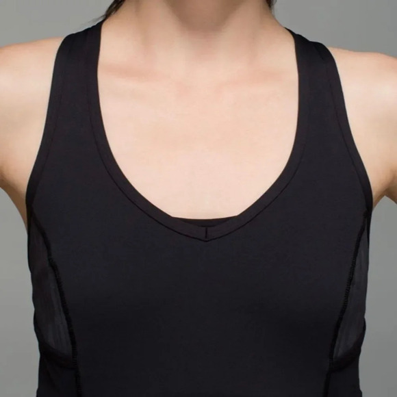 Lululemon sz 6 Ace Dress scratch match black multi excellent pre owned - Picture 10 of 12